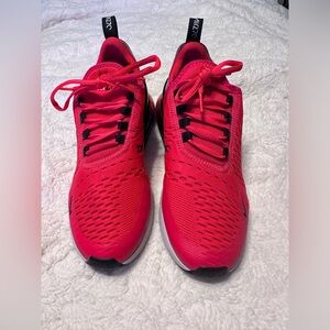 Nike Air Max 270